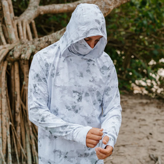 UPF 50+ AirFlow Hoodie – Lätt, Sval & Perfekt för Fiske, Vandring och Sommaräventyr