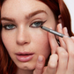 👁️ KÖP 1, FÅ 1 GRATIS! ✨ Vattentät långvarig eyelinerpenna – Precisionstipp & smudge-proof – Perfekt för dramatiska blickar eller vardagsmakeup – håller hela dagen 💄
