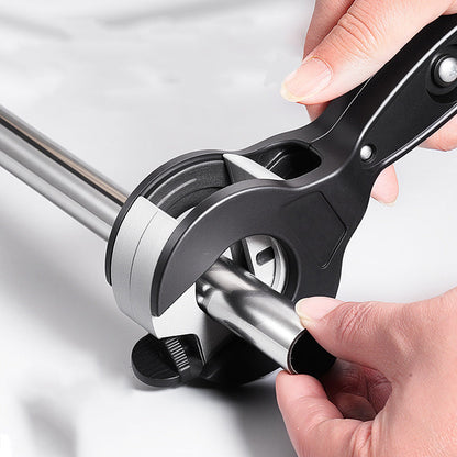 ⏳Tidsbegränsat erbjudande: 50% rabatt! 🔥🛠One-Hand Ratchet-Type Pipe Cutter