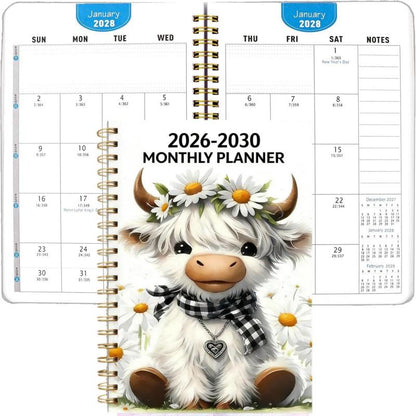 🐮📅 50 % RABATT NU! Söt Månadsplanerare 2026–2030 – Charmig Höglandsko-design för Planering & Vardag ✨